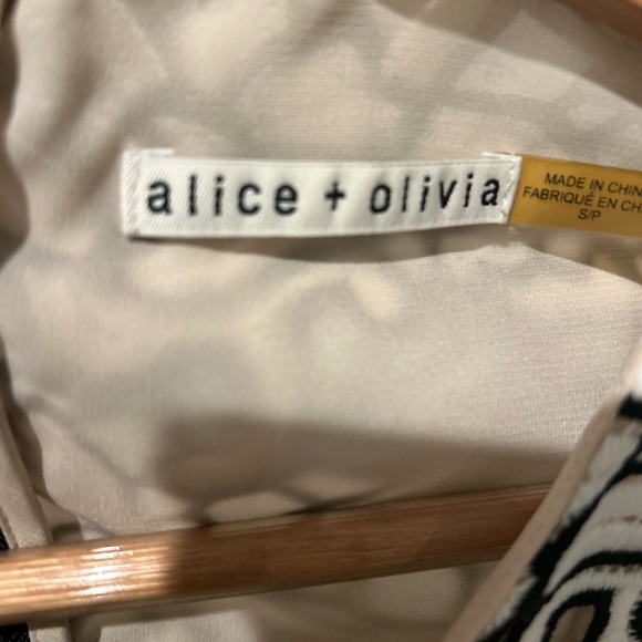 Alice + Olivia matching set. NWT. Size 2. - Picture 6 of 6